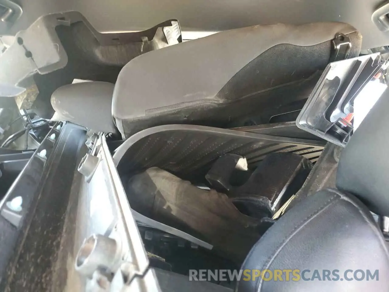 10 Photograph of a damaged car JTND4MBE8M3138245 TOYOTA COROLLA 2021