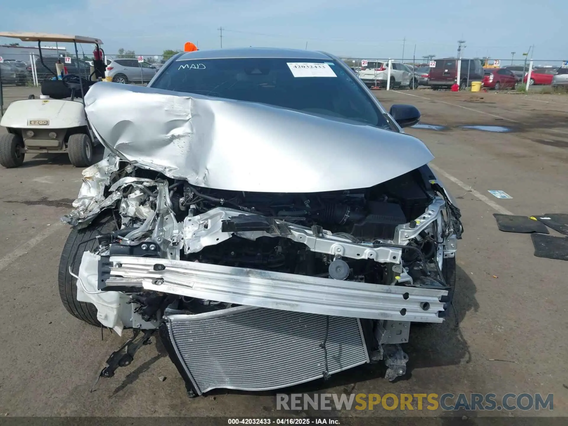 13 Photograph of a damaged car JTND4MBE9M3126220 TOYOTA COROLLA 2021