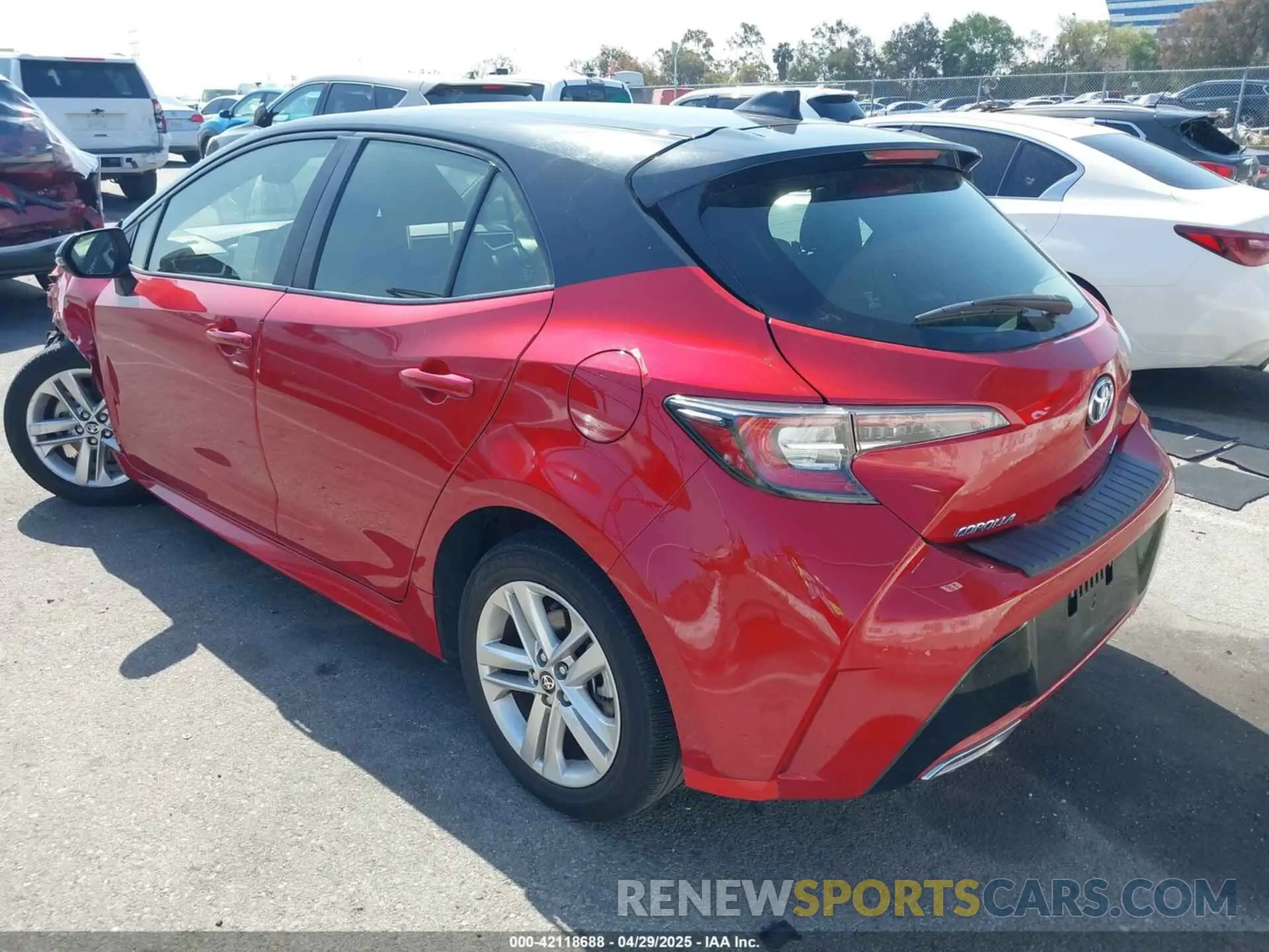 3 Photograph of a damaged car JTND4MBEXM3127618 TOYOTA COROLLA 2021