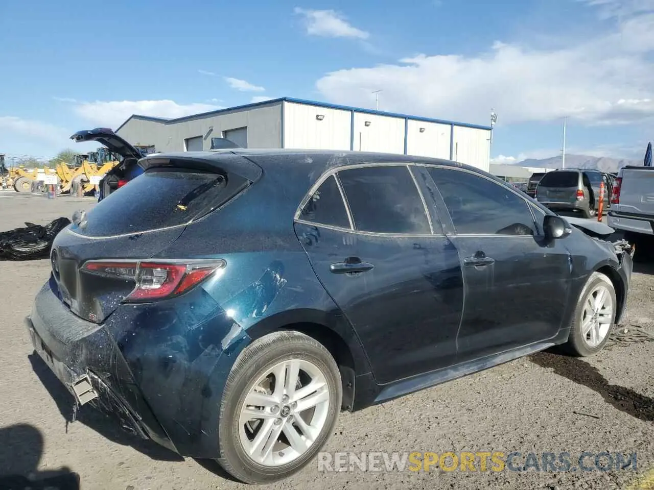 3 Photograph of a damaged car JTND4MBEXM3128722 TOYOTA COROLLA 2021