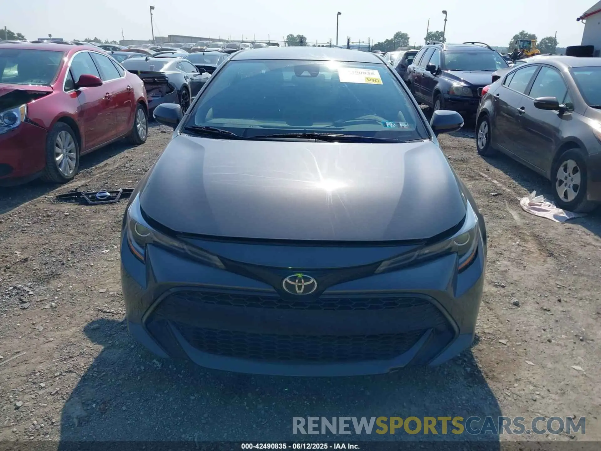 12 Photograph of a damaged car JTND4MBEXM3139722 TOYOTA COROLLA 2021