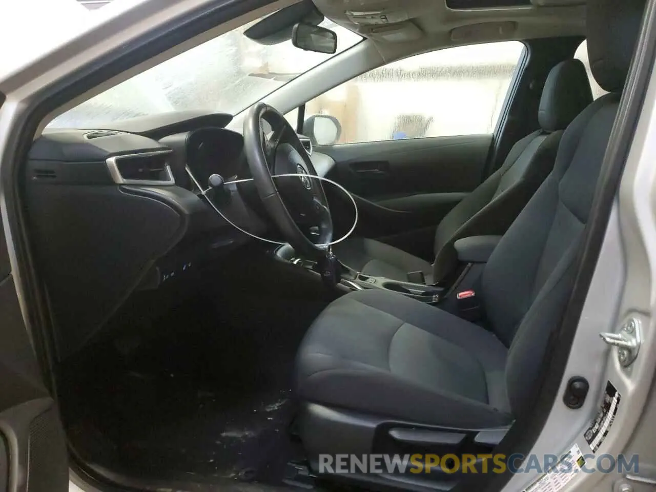 7 Photograph of a damaged car 5YFBPMBE1NP300910 TOYOTA COROLLA 2022