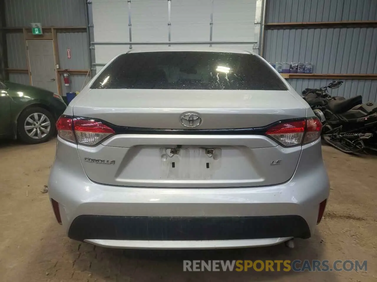 6 Photograph of a damaged car 5YFBPMBE1NP314838 TOYOTA COROLLA 2022