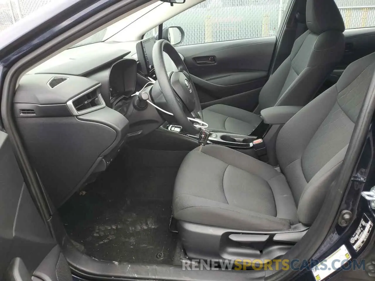 7 Photograph of a damaged car 5YFBPMBE3NP353575 TOYOTA COROLLA 2022