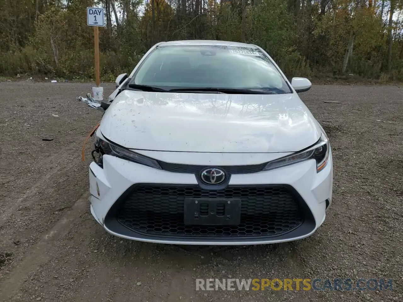 5 Photograph of a damaged car 5YFBPMBE5NP330346 TOYOTA COROLLA 2022