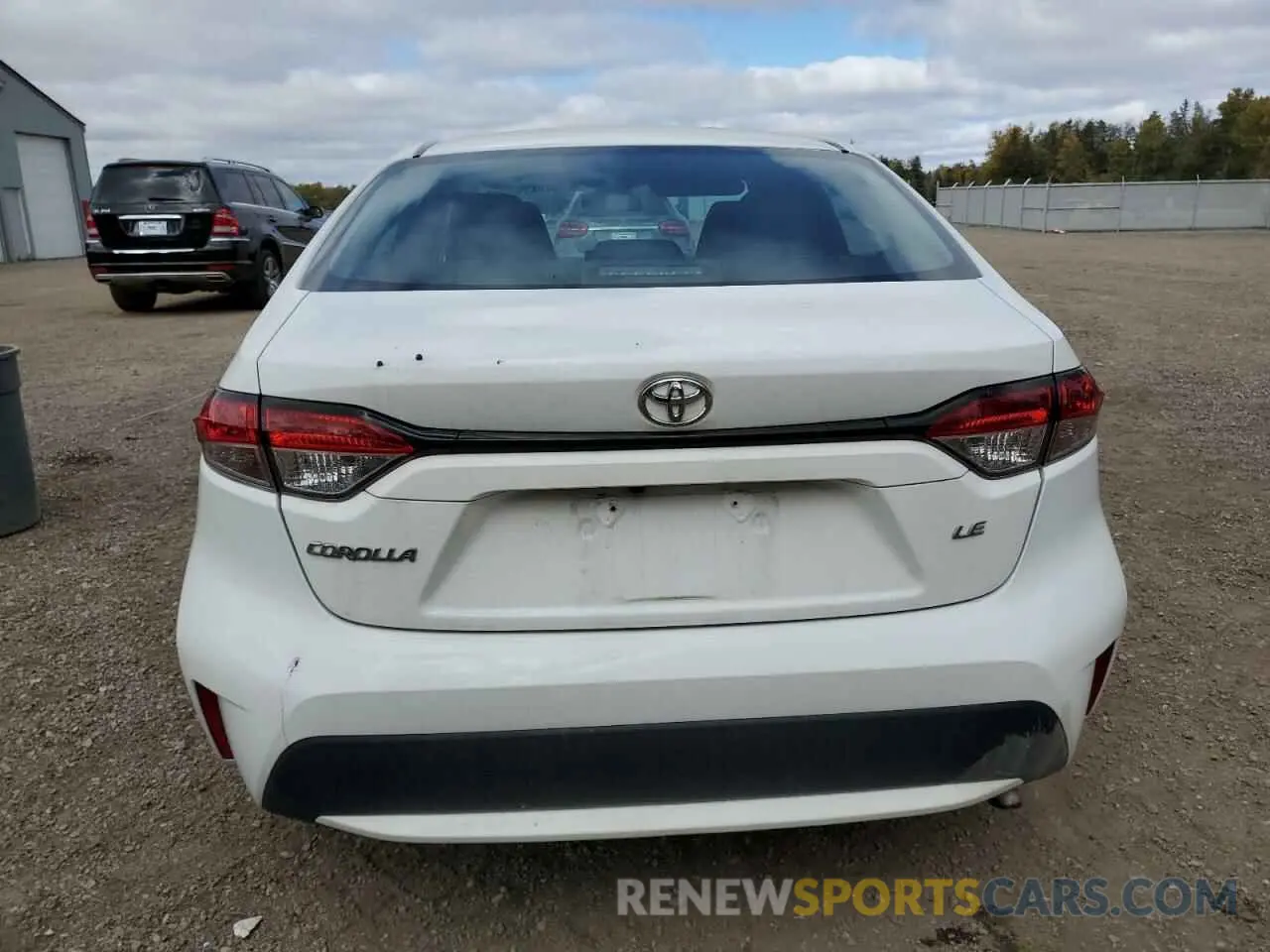 6 Photograph of a damaged car 5YFBPMBE5NP330346 TOYOTA COROLLA 2022