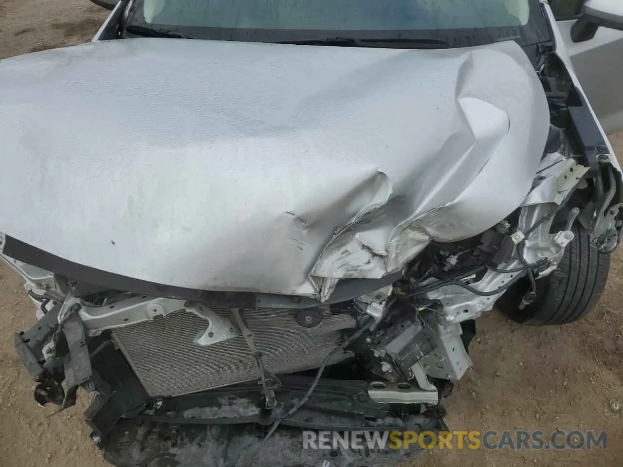 11 Photograph of a damaged car 5YFBPMBEXNP277708 TOYOTA COROLLA 2022