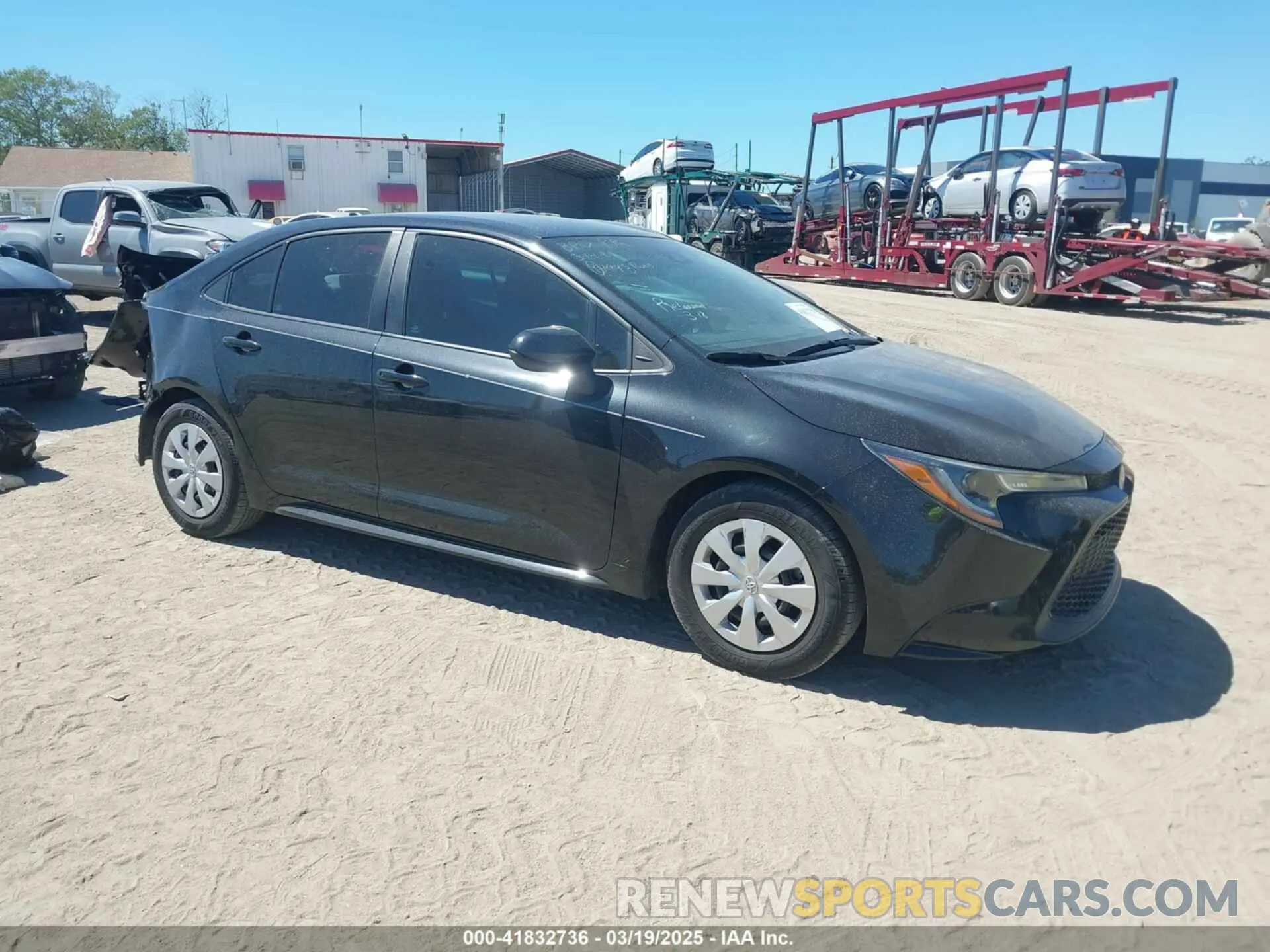 1 Photograph of a damaged car 5YFDPMAE0NP274178 TOYOTA COROLLA 2022