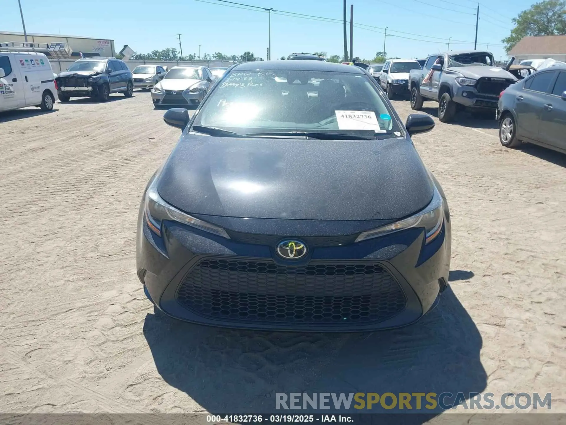 12 Photograph of a damaged car 5YFDPMAE0NP274178 TOYOTA COROLLA 2022