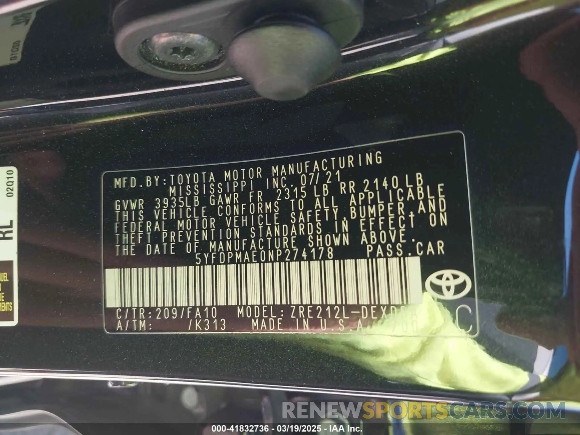 9 Photograph of a damaged car 5YFDPMAE0NP274178 TOYOTA COROLLA 2022