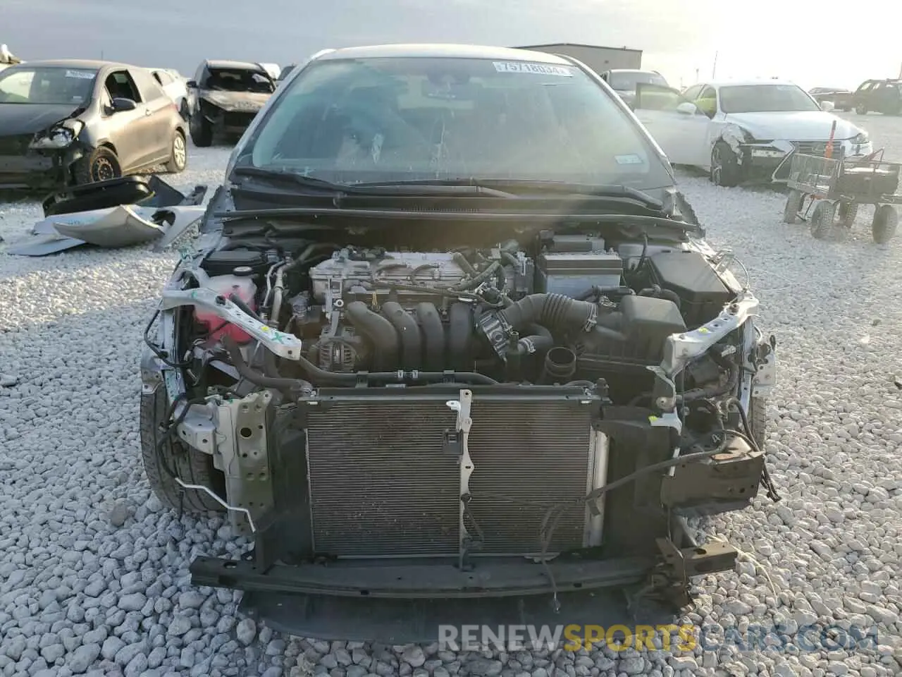 5 Photograph of a damaged car 5YFDPMAE0NP322021 TOYOTA COROLLA 2022
