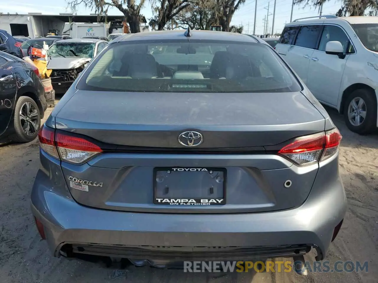 6 Photograph of a damaged car 5YFDPMAE2NP333716 TOYOTA COROLLA 2022