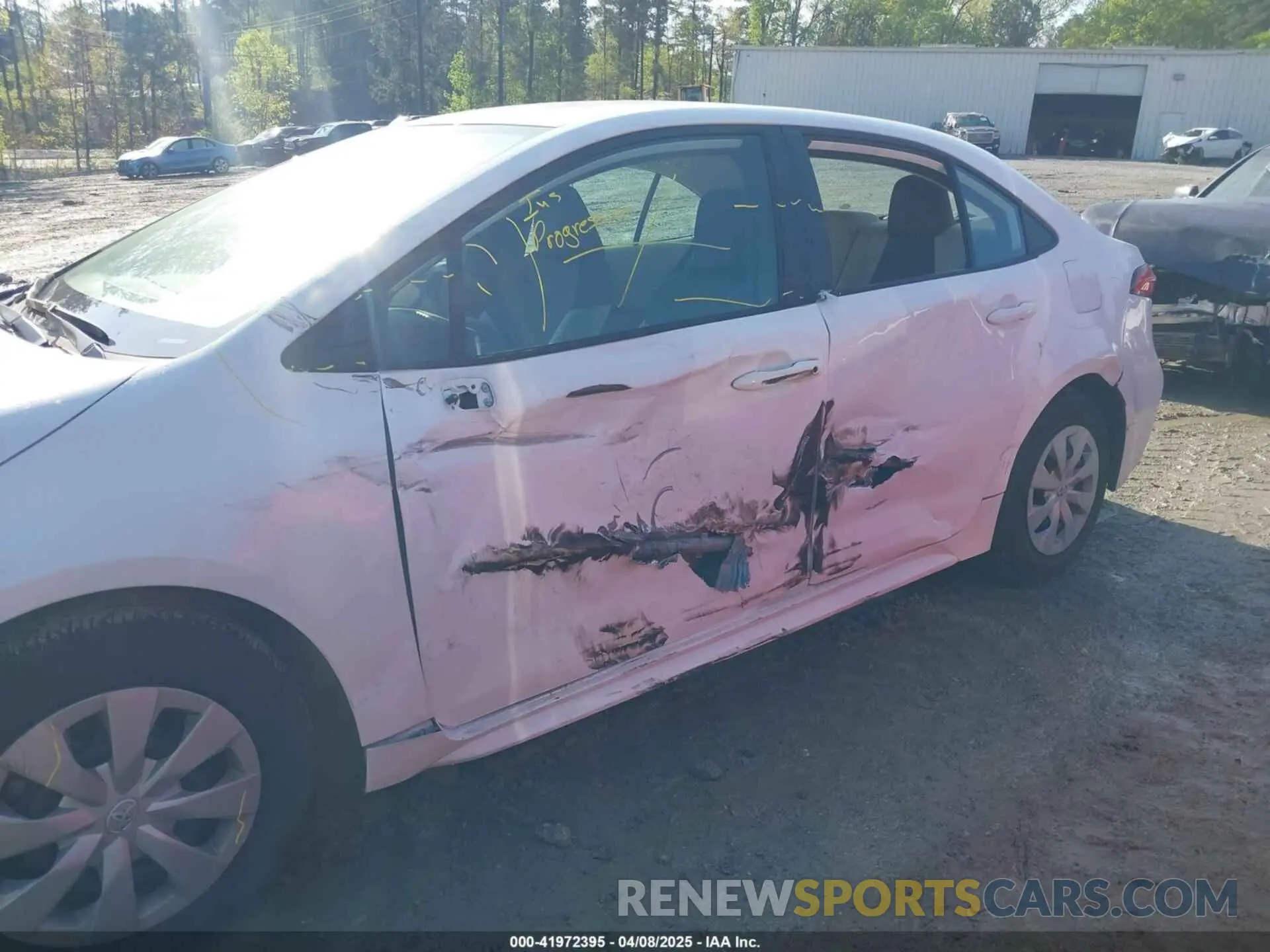 6 Photograph of a damaged car 5YFDPMAE2NP377750 TOYOTA COROLLA 2022