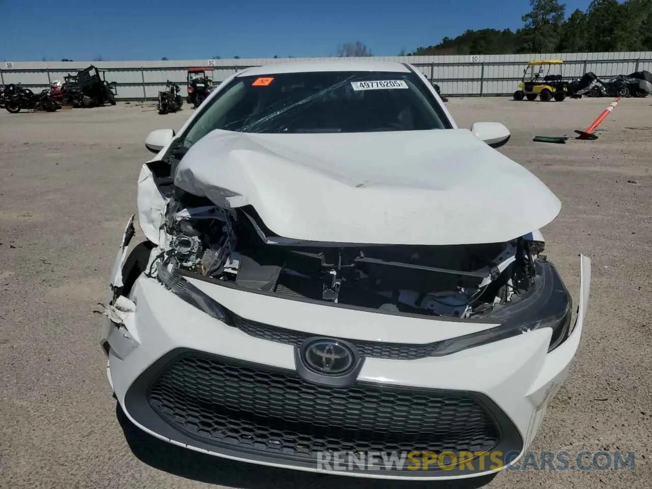 5 Photograph of a damaged car 5YFDPMAE5NP280607 TOYOTA COROLLA 2022