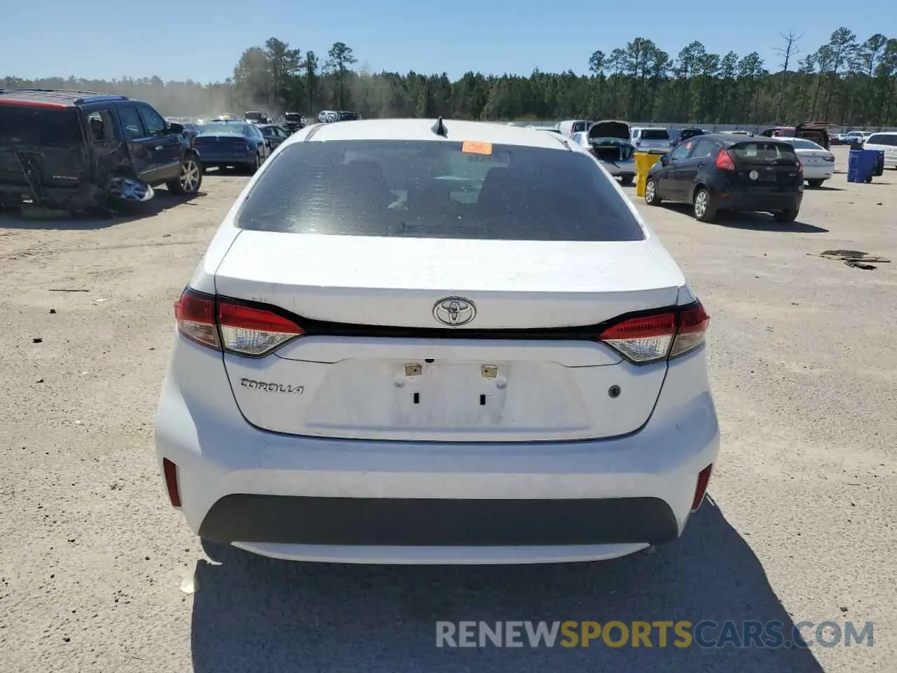 6 Photograph of a damaged car 5YFDPMAE5NP280607 TOYOTA COROLLA 2022