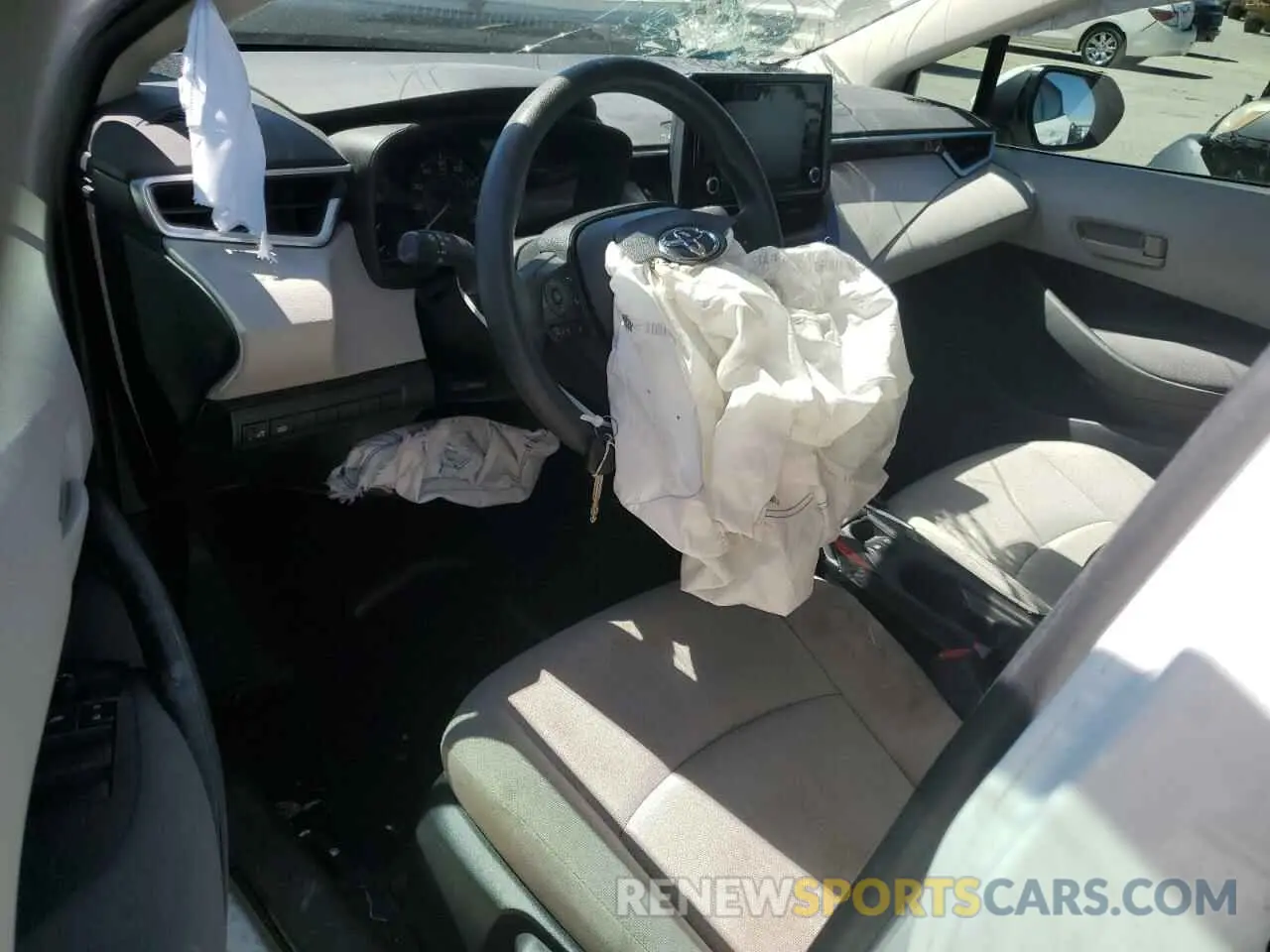 8 Photograph of a damaged car 5YFDPMAE5NP280607 TOYOTA COROLLA 2022