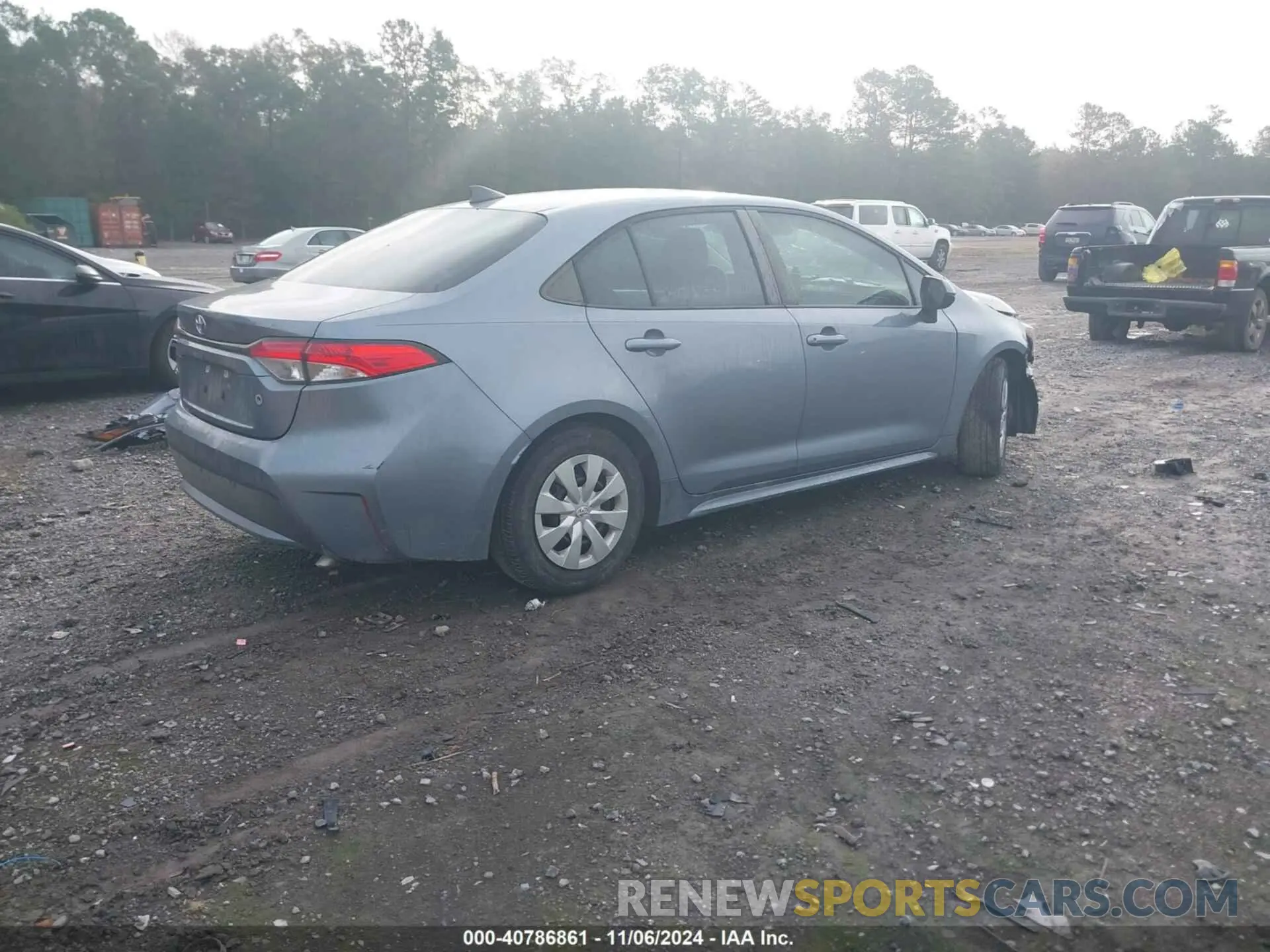 4 Photograph of a damaged car 5YFDPMAE7NP299403 TOYOTA COROLLA 2022