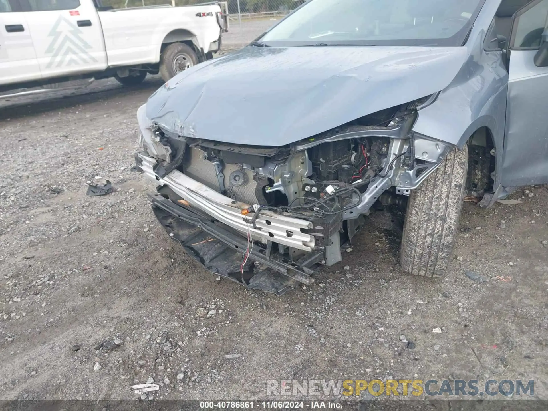 6 Photograph of a damaged car 5YFDPMAE7NP299403 TOYOTA COROLLA 2022