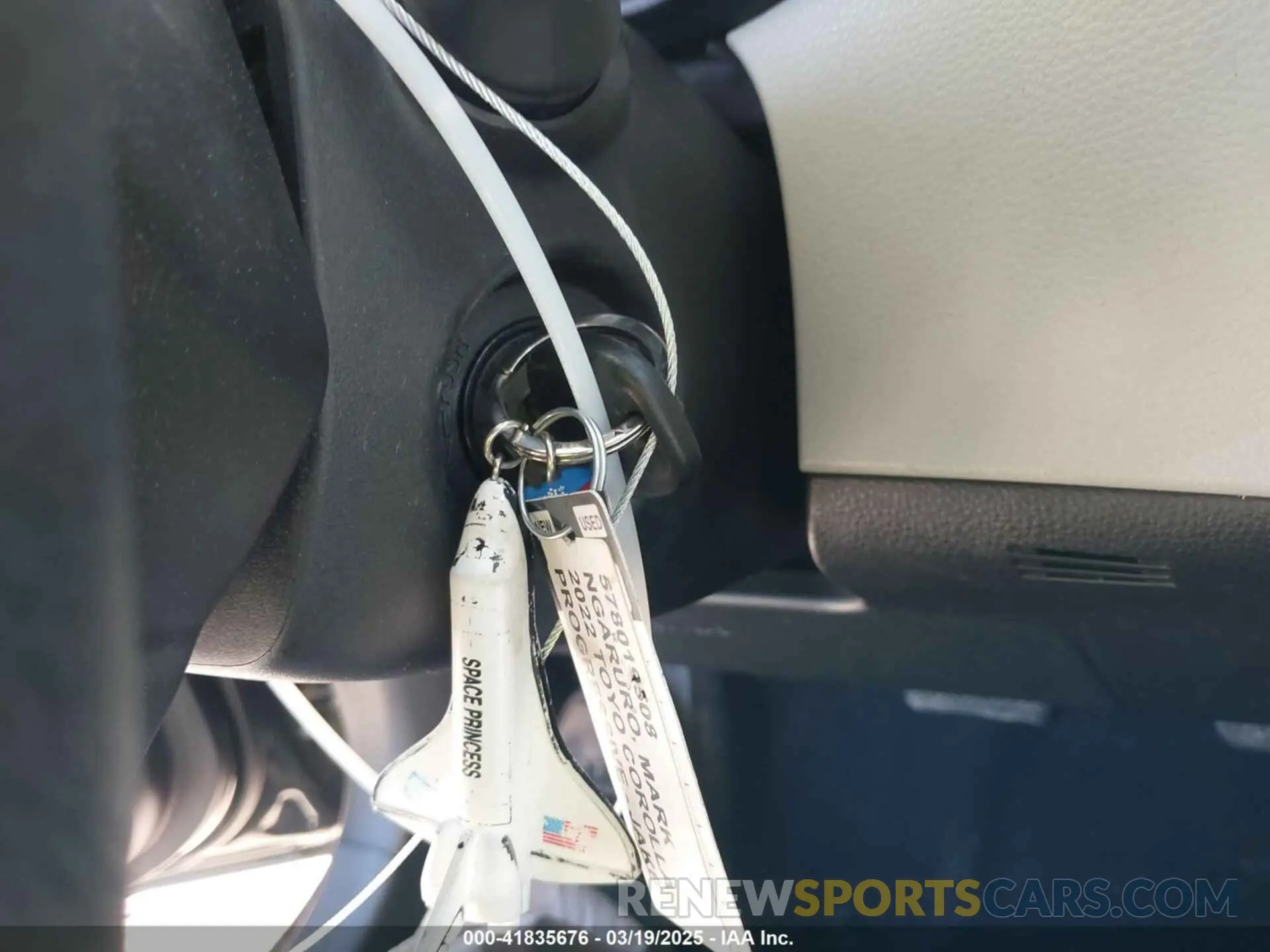 11 Photograph of a damaged car 5YFDPMAE9NP287950 TOYOTA COROLLA 2022
