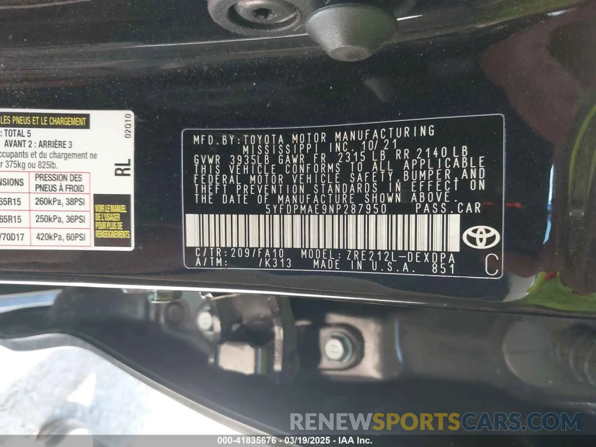 9 Photograph of a damaged car 5YFDPMAE9NP287950 TOYOTA COROLLA 2022