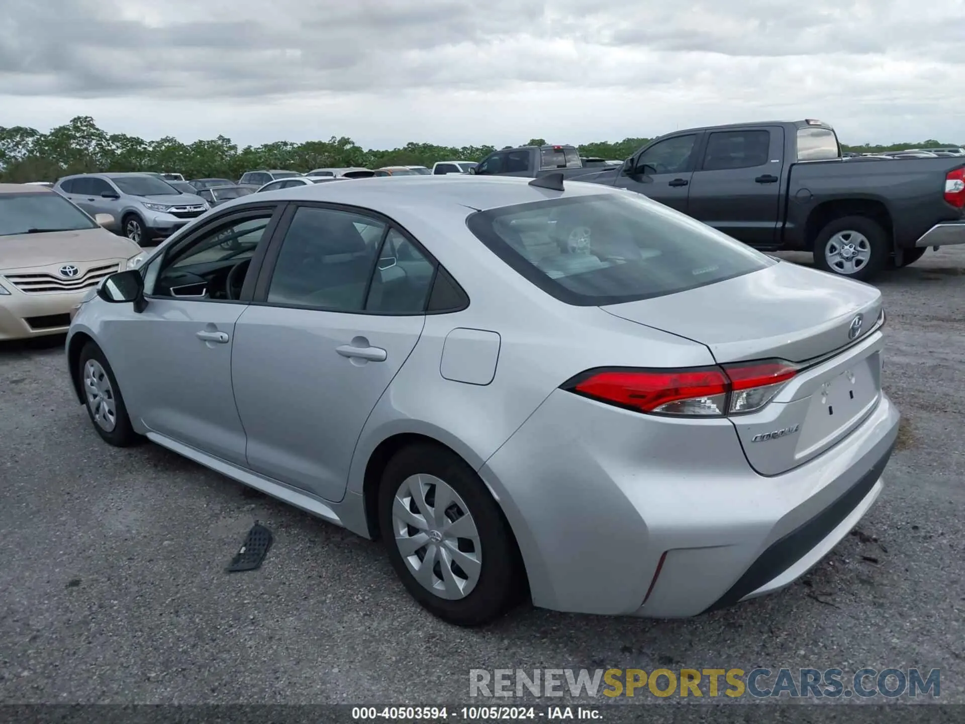 3 Photograph of a damaged car 5YFDPMAEXNP281915 TOYOTA COROLLA 2022
