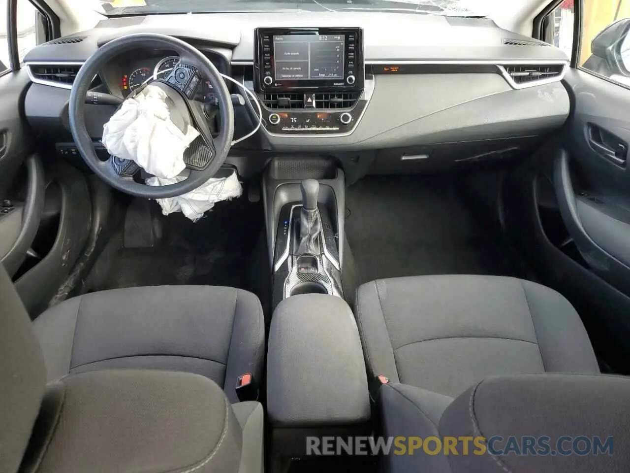 8 Photograph of a damaged car 5YFEPMAE0NP276730 TOYOTA COROLLA 2022
