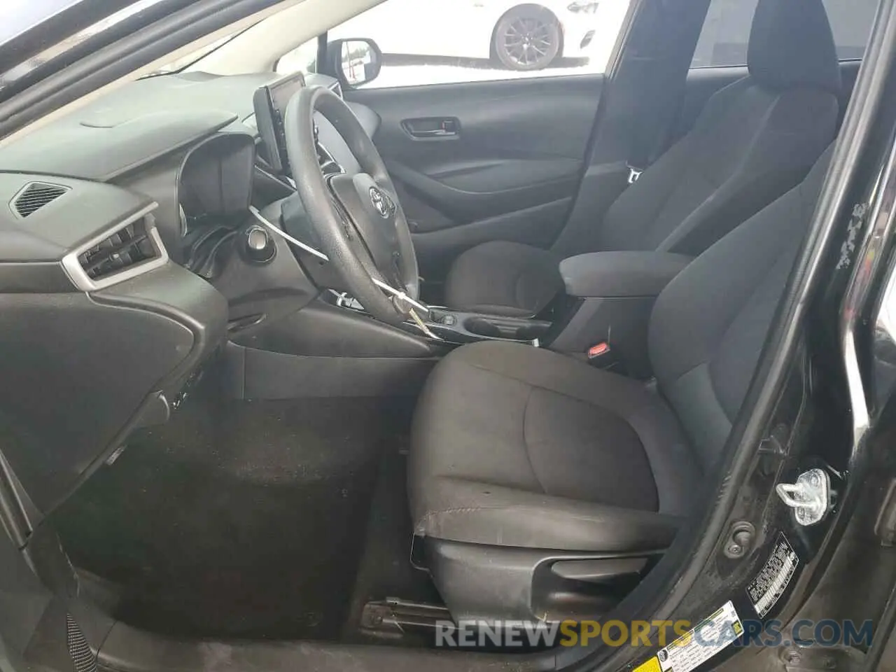 7 Photograph of a damaged car 5YFEPMAE0NP281216 TOYOTA COROLLA 2022