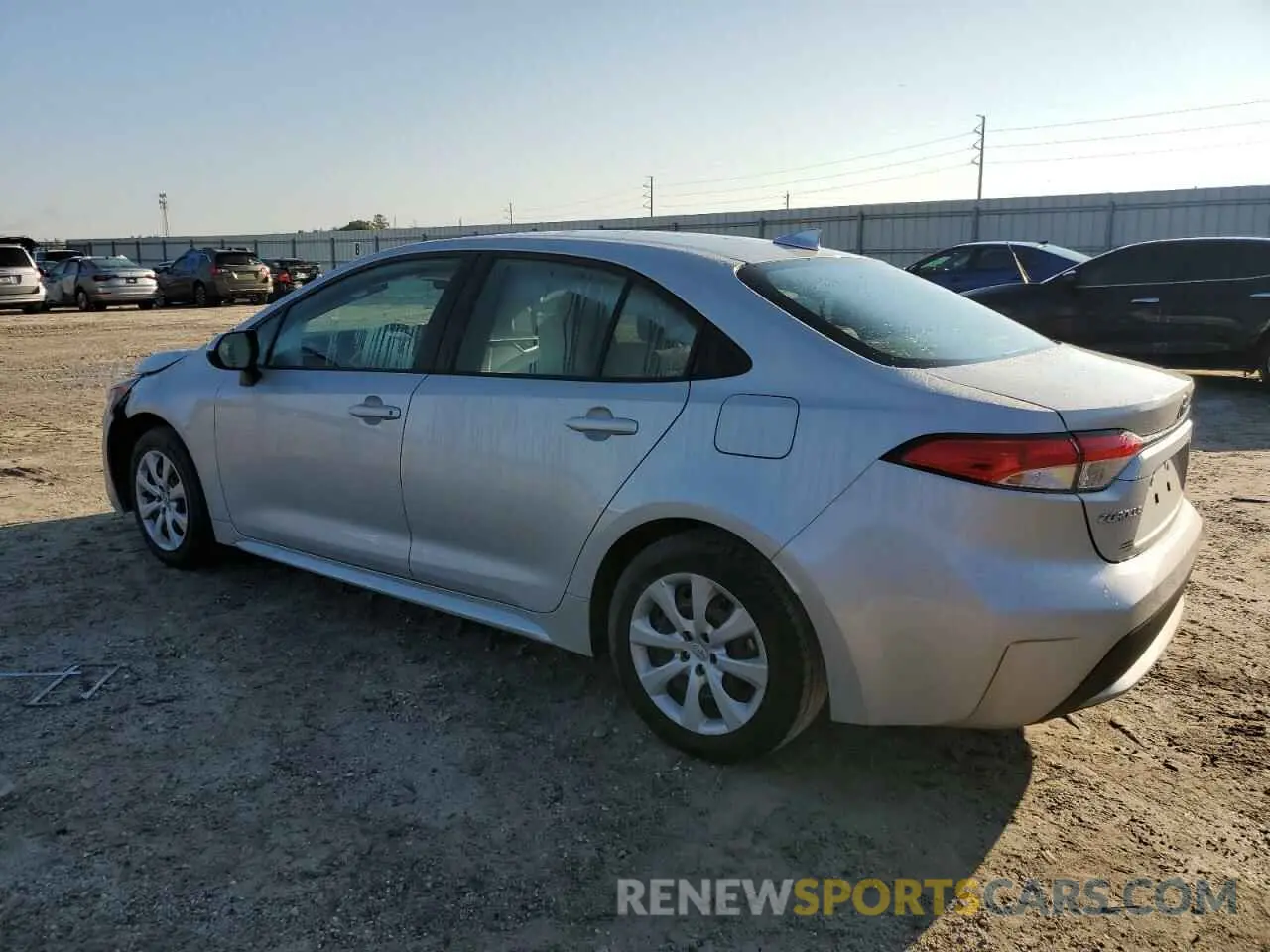 2 Photograph of a damaged car 5YFEPMAE0NP285511 TOYOTA COROLLA 2022