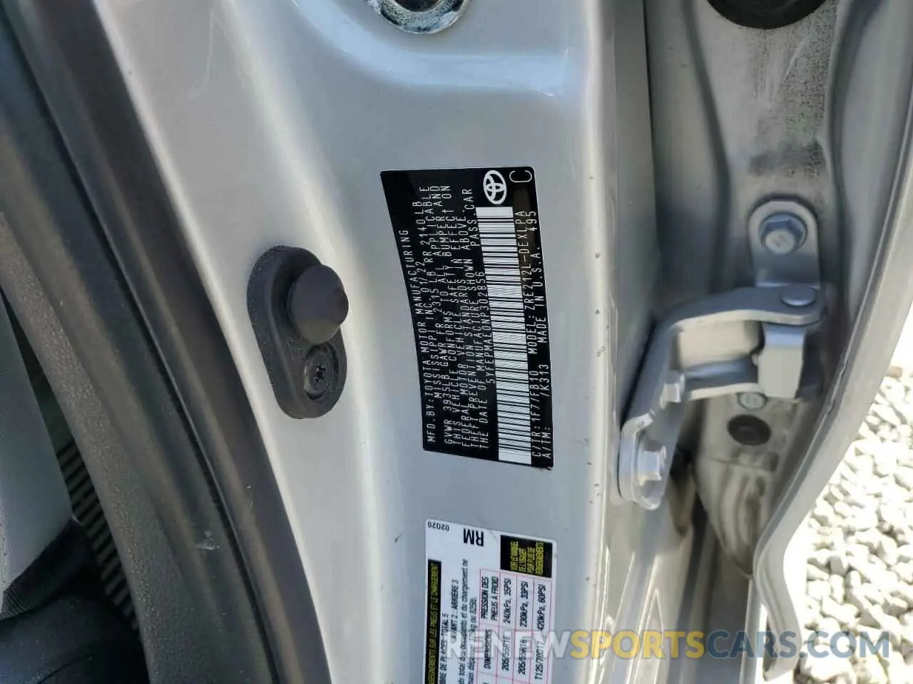 12 Photograph of a damaged car 5YFEPMAE0NP302856 TOYOTA COROLLA 2022
