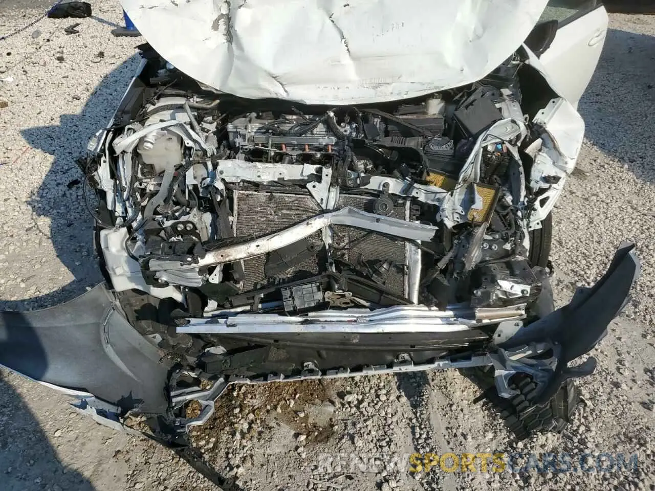 11 Photograph of a damaged car 5YFEPMAE0NP312156 TOYOTA COROLLA 2022