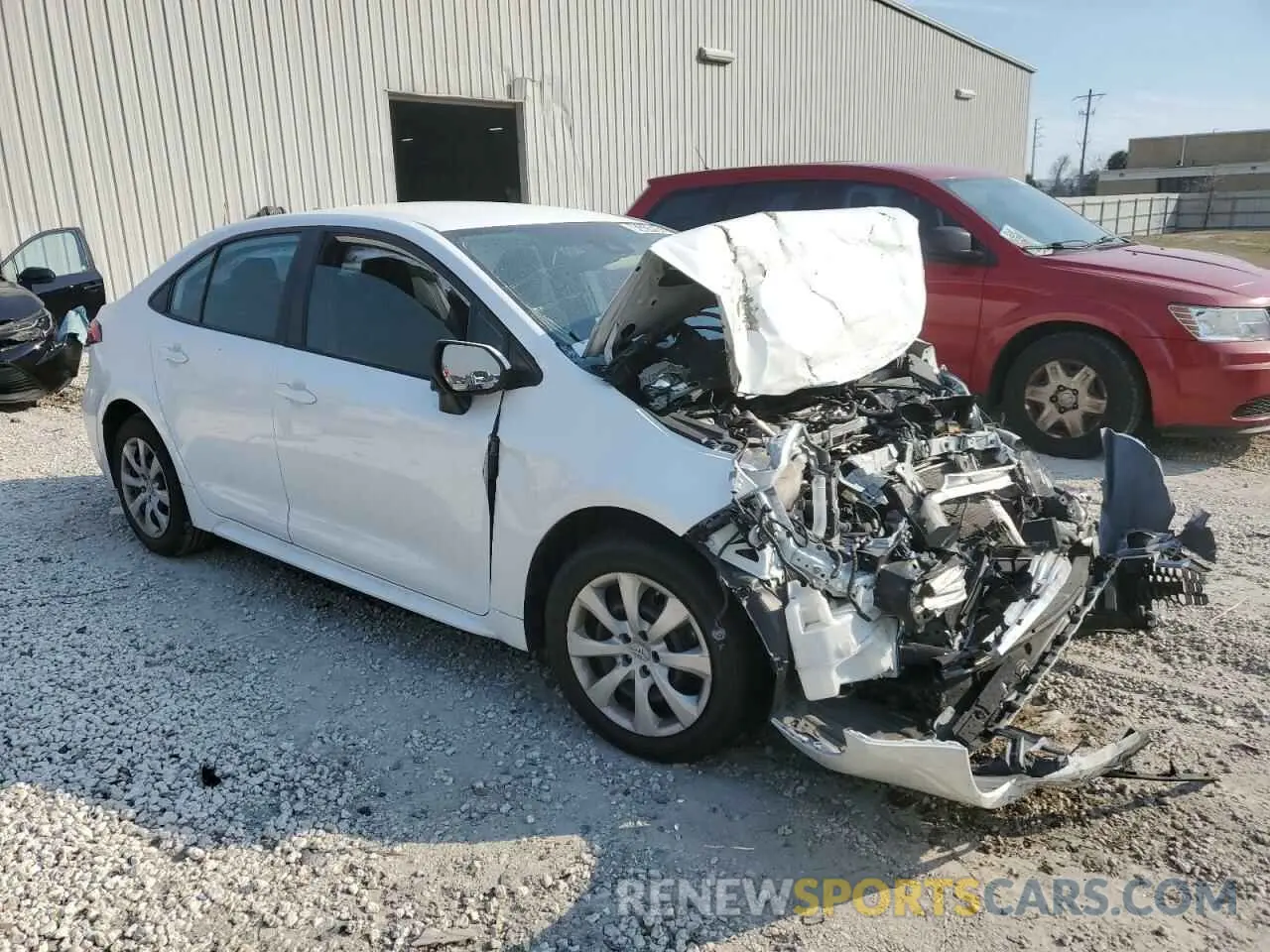 4 Photograph of a damaged car 5YFEPMAE0NP312156 TOYOTA COROLLA 2022