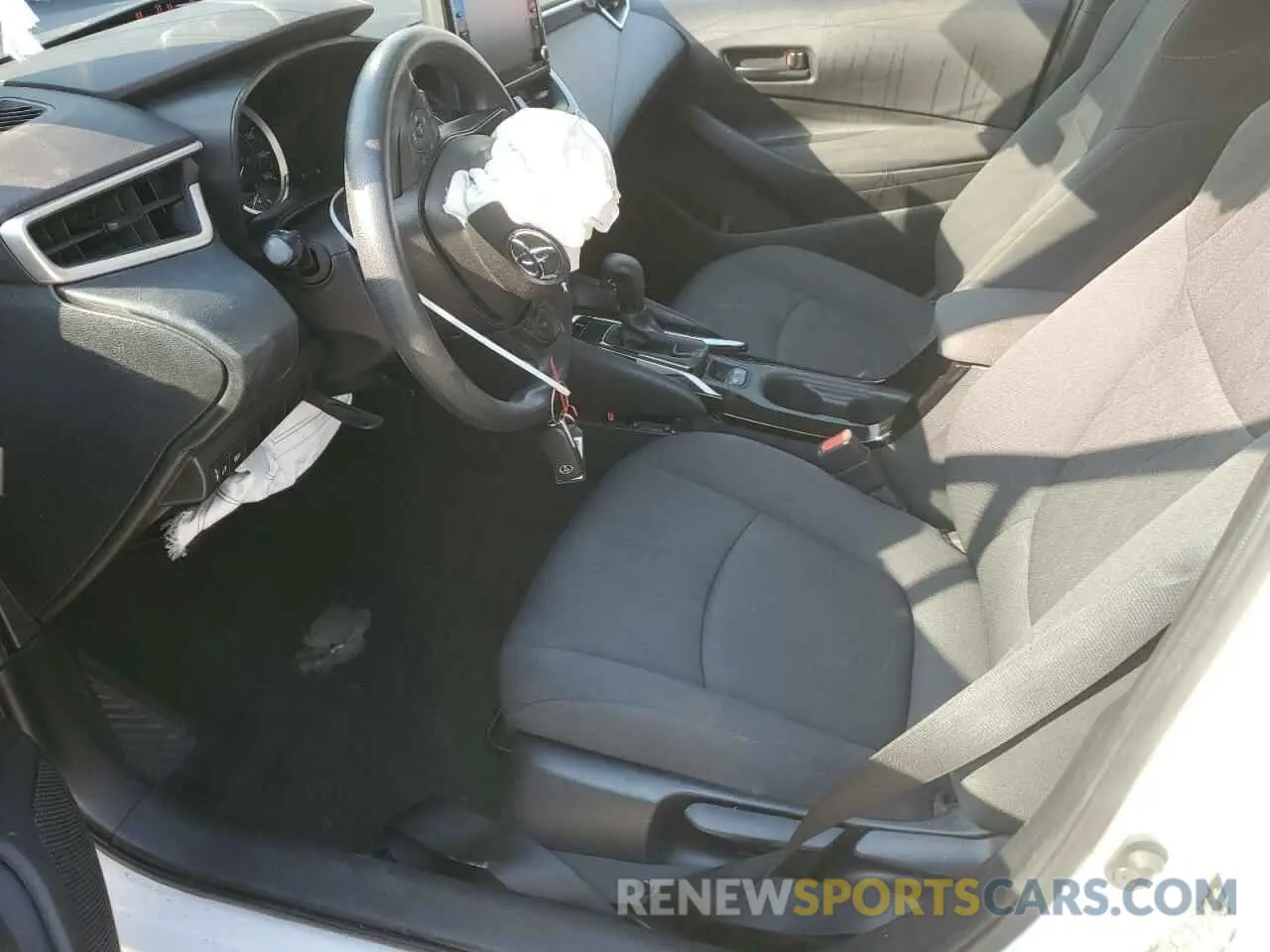 7 Photograph of a damaged car 5YFEPMAE0NP312156 TOYOTA COROLLA 2022
