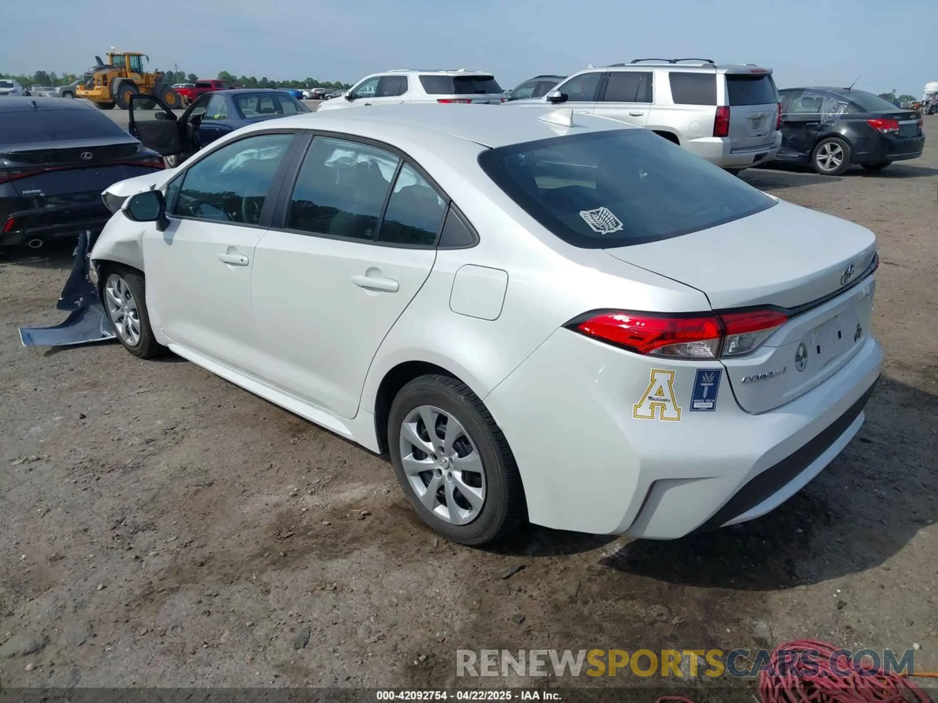3 Photograph of a damaged car 5YFEPMAE0NP321214 TOYOTA COROLLA 2022
