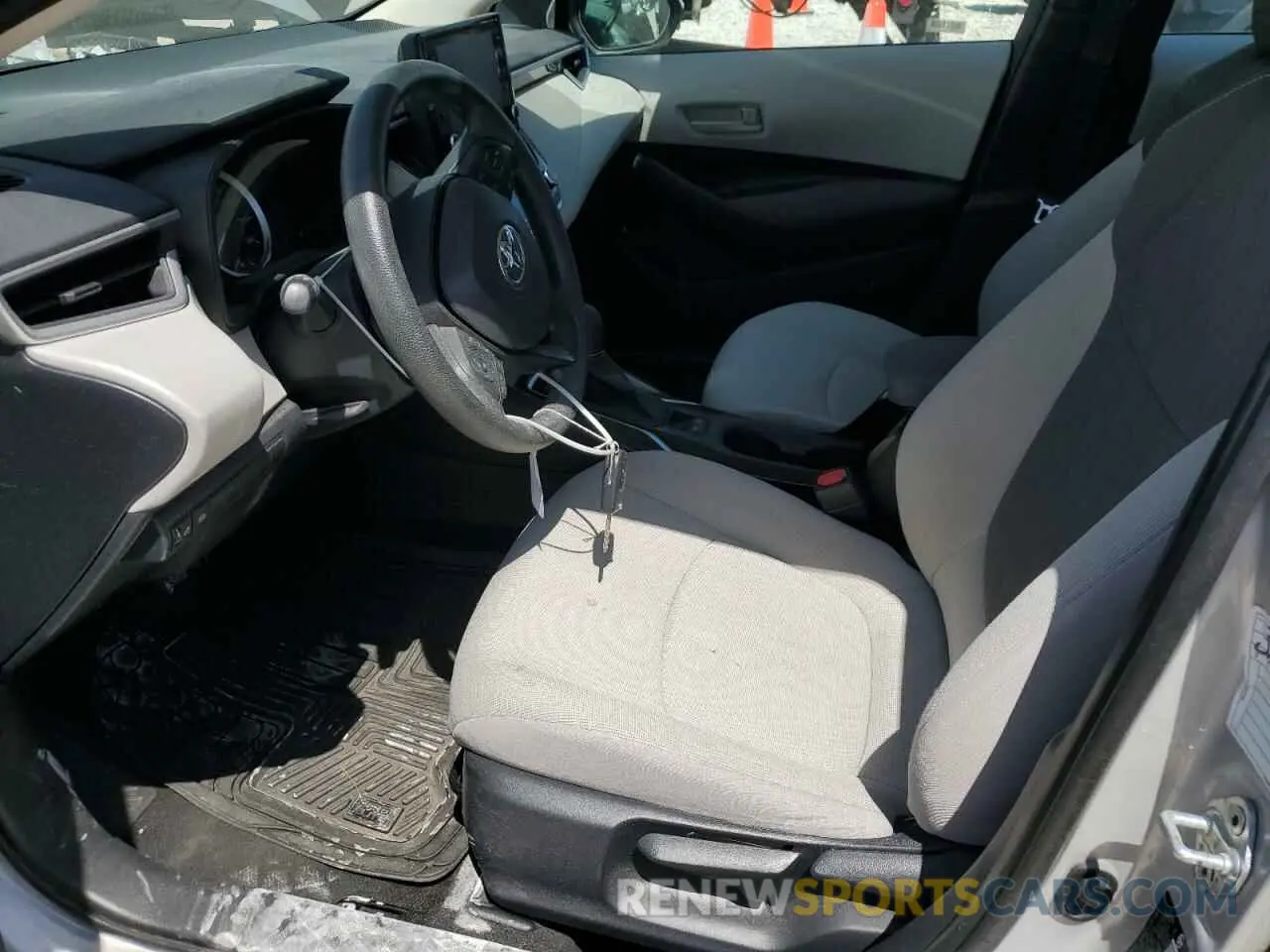 7 Photograph of a damaged car 5YFEPMAE0NP322184 TOYOTA COROLLA 2022