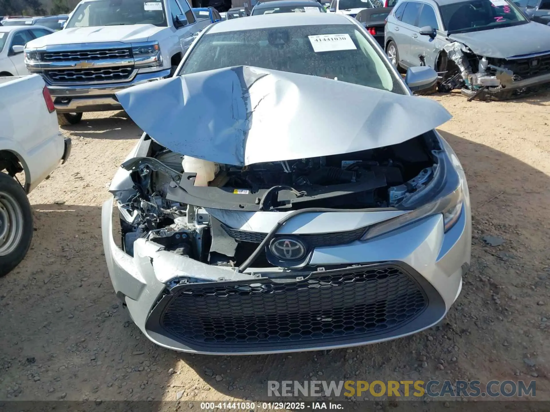 12 Photograph of a damaged car 5YFEPMAE0NP325540 TOYOTA COROLLA 2022