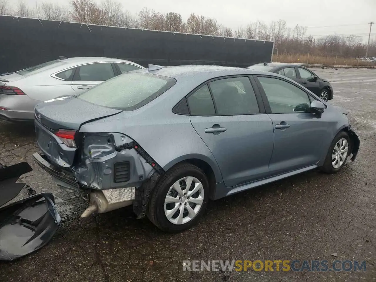 3 Photograph of a damaged car 5YFEPMAE0NP350678 TOYOTA COROLLA 2022