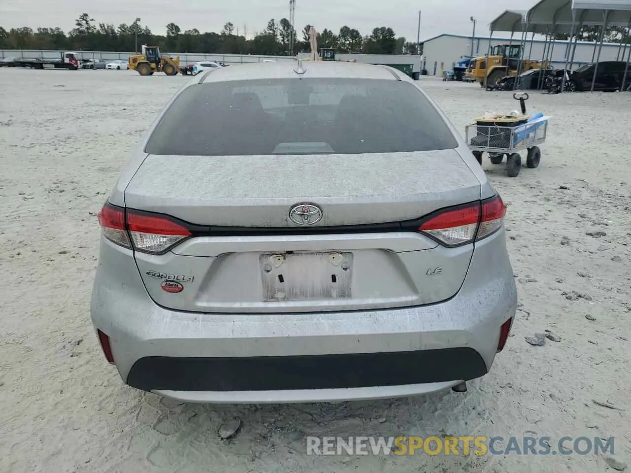 6 Photograph of a damaged car 5YFEPMAE0NP363267 TOYOTA COROLLA 2022