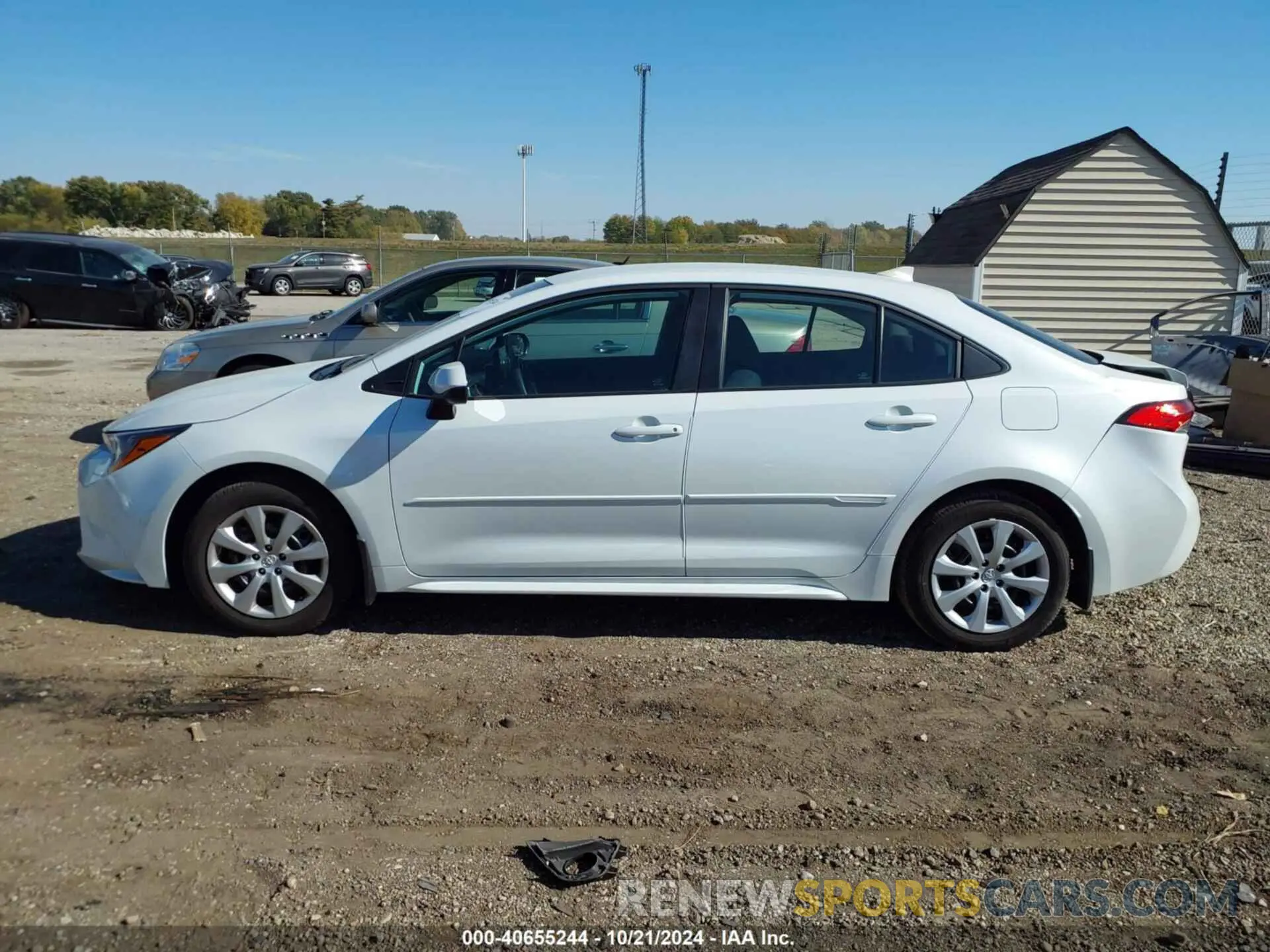 14 Photograph of a damaged car 5YFEPMAE0NP375211 TOYOTA COROLLA 2022