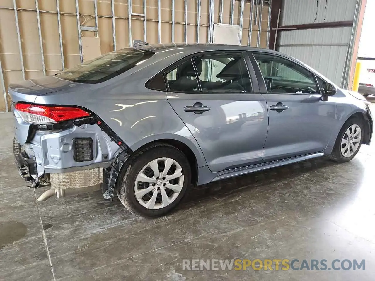 3 Photograph of a damaged car 5YFEPMAE0NP385513 TOYOTA COROLLA 2022
