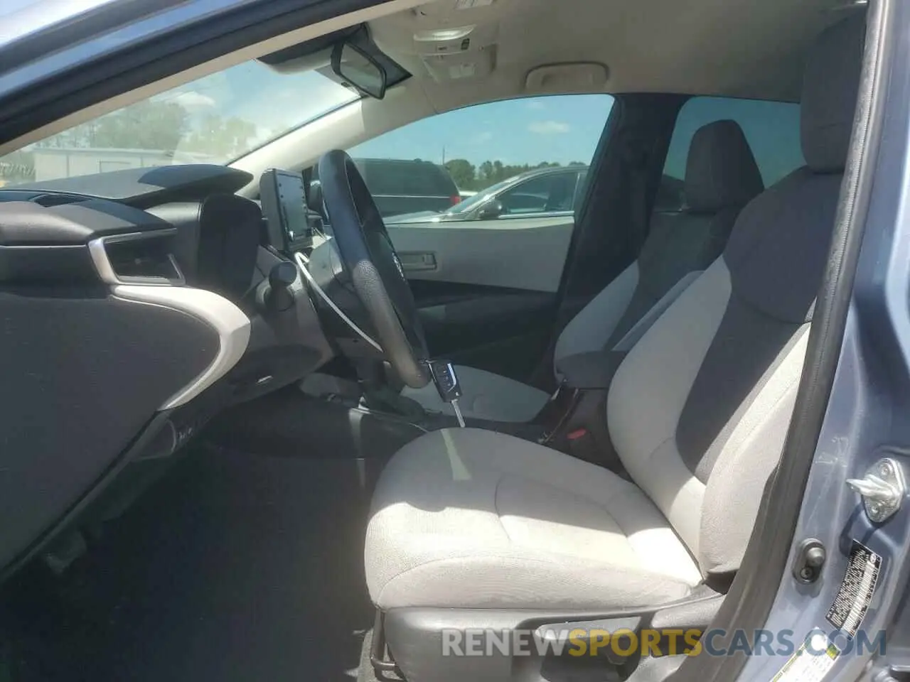 7 Photograph of a damaged car 5YFEPMAE0NP388976 TOYOTA COROLLA 2022
