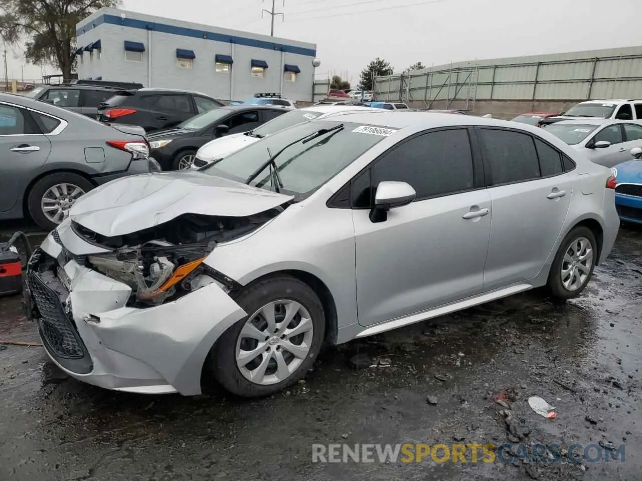 1 Photograph of a damaged car 5YFEPMAE1NP271567 TOYOTA COROLLA 2022