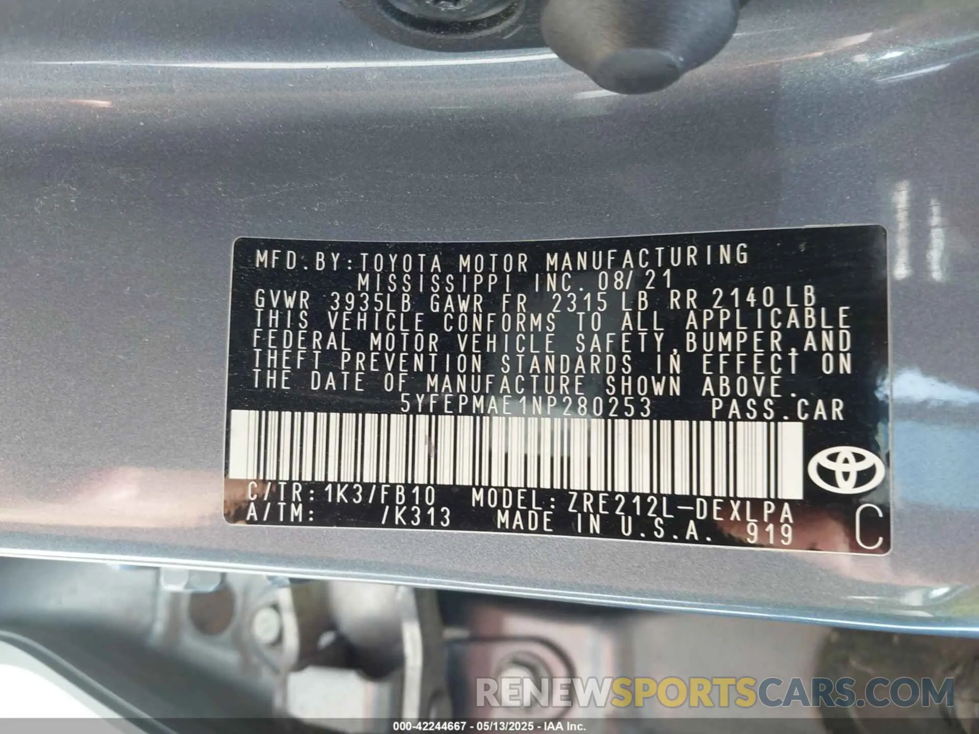 9 Photograph of a damaged car 5YFEPMAE1NP280253 TOYOTA COROLLA 2022