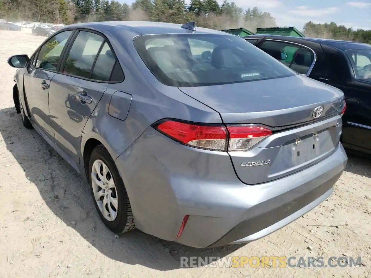 3 Photograph of a damaged car 5YFEPMAE1NP286022 TOYOTA COROLLA 2022