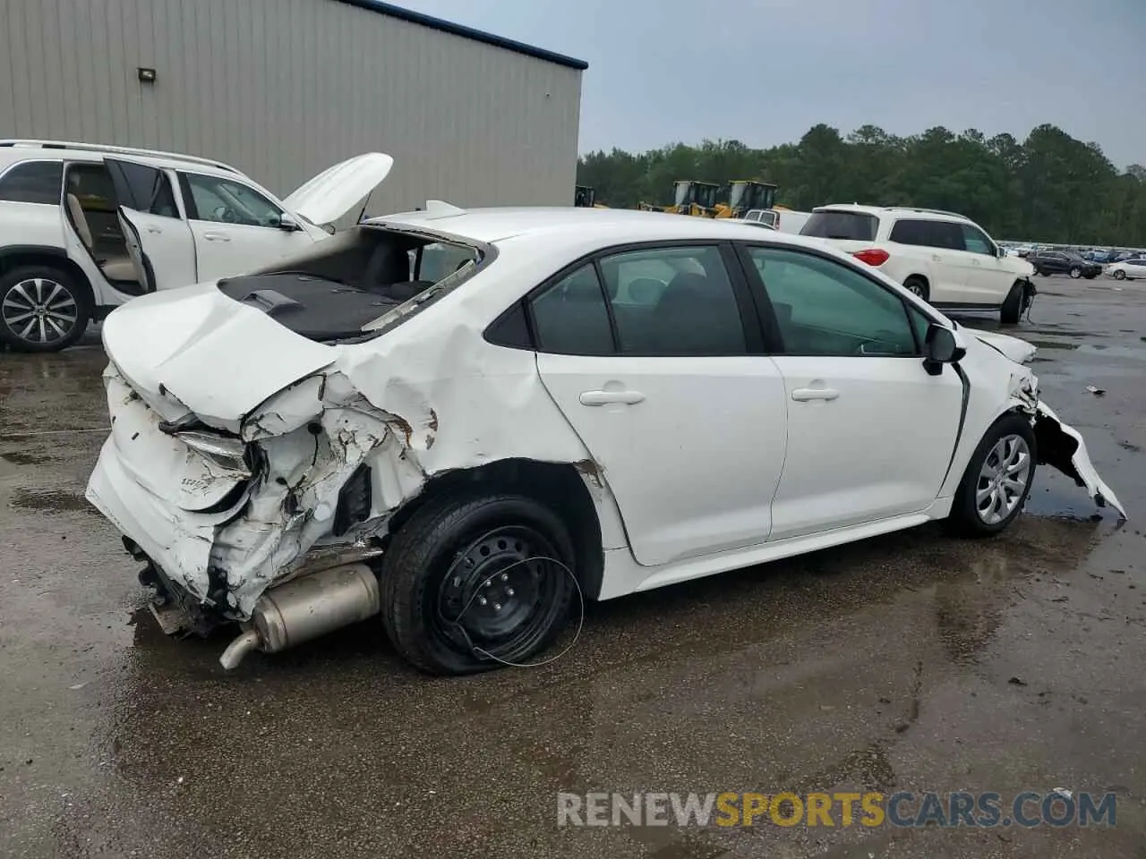 3 Photograph of a damaged car 5YFEPMAE1NP286232 TOYOTA COROLLA 2022