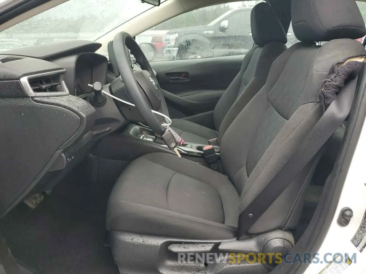 7 Photograph of a damaged car 5YFEPMAE1NP286232 TOYOTA COROLLA 2022