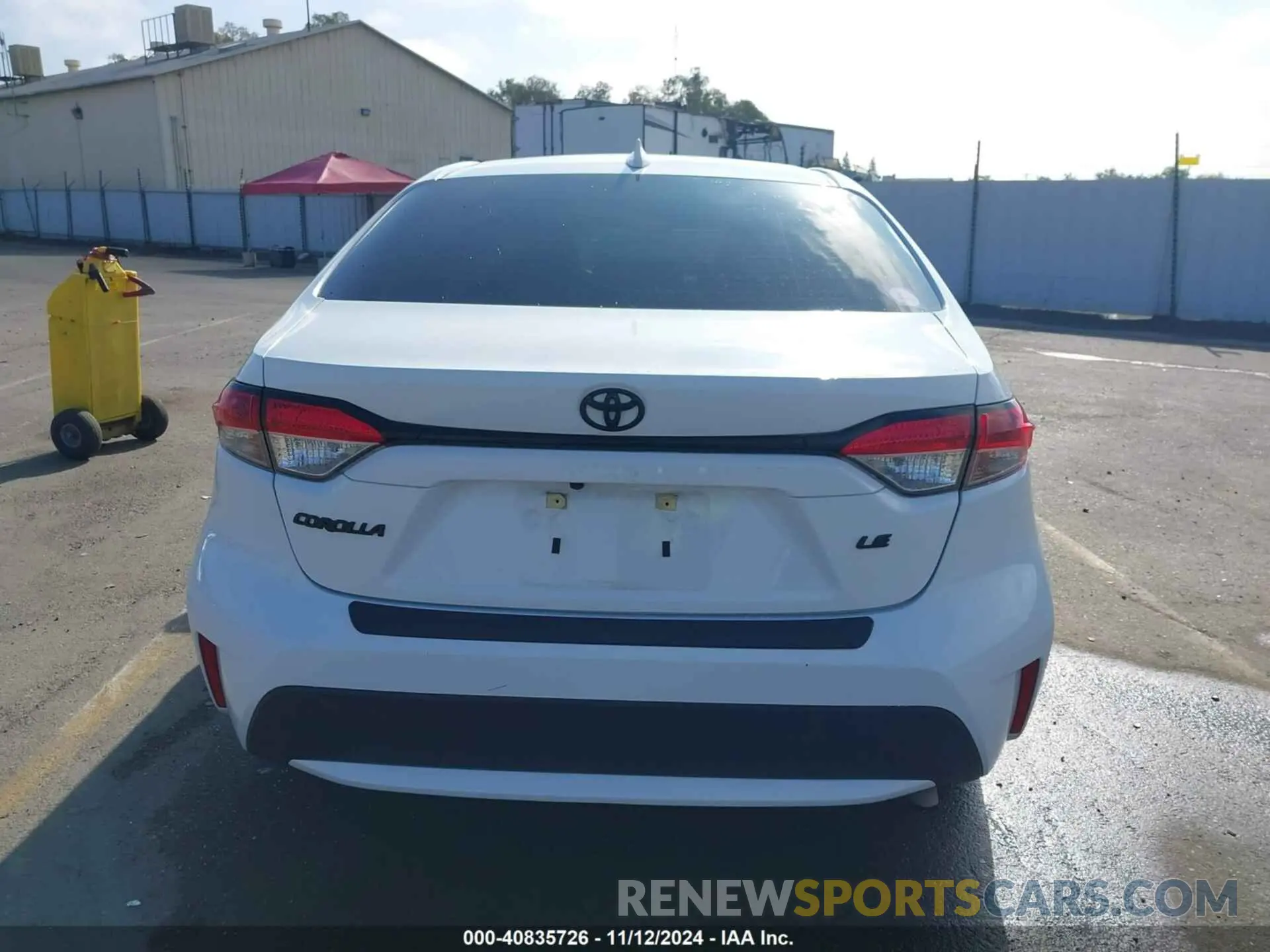 16 Photograph of a damaged car 5YFEPMAE1NP292919 TOYOTA COROLLA 2022