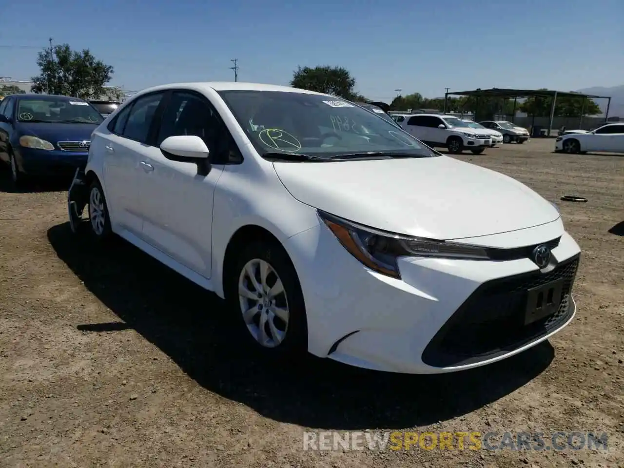 1 Photograph of a damaged car 5YFEPMAE1NP318578 TOYOTA COROLLA 2022