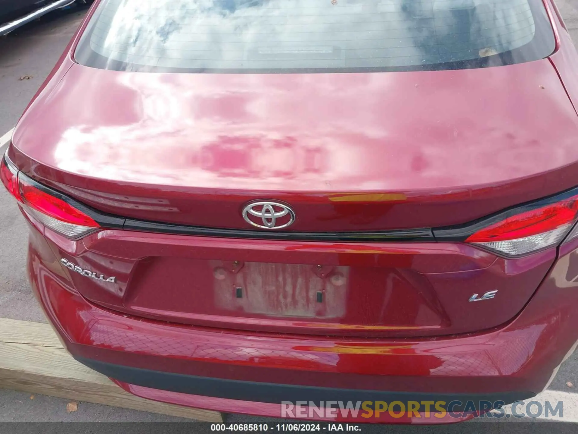 16 Photograph of a damaged car 5YFEPMAE1NP322212 TOYOTA COROLLA 2022