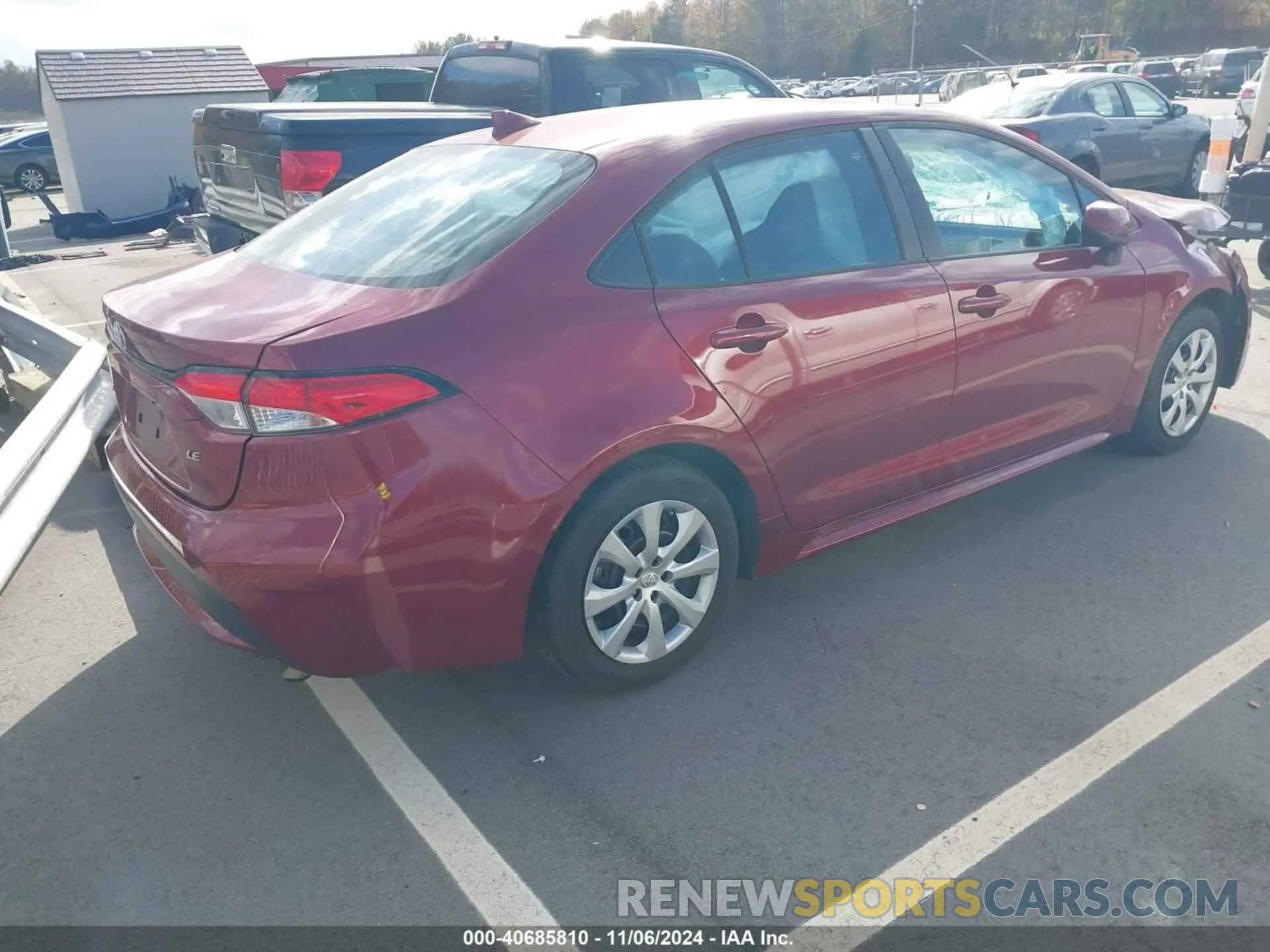 4 Photograph of a damaged car 5YFEPMAE1NP322212 TOYOTA COROLLA 2022