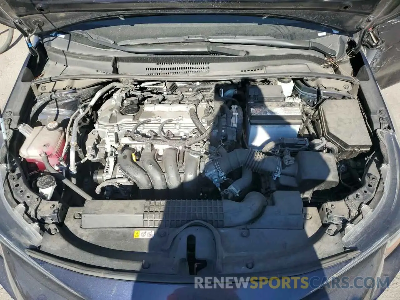 11 Photograph of a damaged car 5YFEPMAE1NP341066 TOYOTA COROLLA 2022